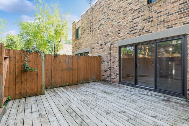 1611 Waxwing Court 1611, Schaumburg, IL 60173