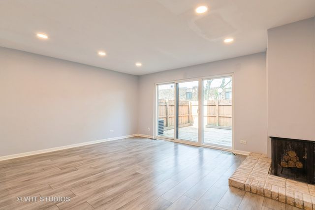 1611 Waxwing Court 1611, Schaumburg, IL 60173