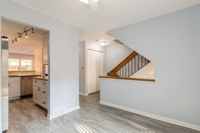 1611 Waxwing Court 1611, Schaumburg, IL 60173