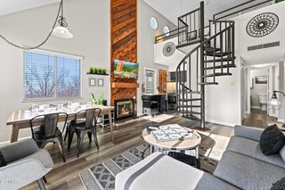1260 Ski View Dr, Gatlinburg, TN 37738