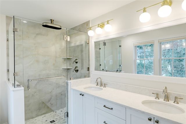 11 Shields Street, Newport, RI 02840