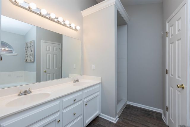 9532 Langham Dr, Baton Rouge, LA 70810