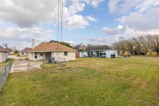 9532 Langham Dr, Baton Rouge, LA 70810