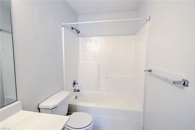 1560 Wynd Crest WAY, Virginia Beach, VA 23456