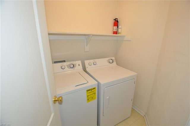 1560 Wynd Crest WAY, Virginia Beach, VA 23456