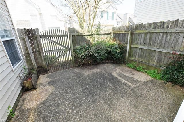 1560 Wynd Crest WAY, Virginia Beach, VA 23456