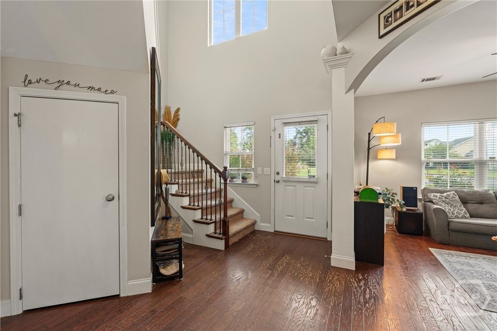 Image 21 of property listing at 166 Sunbury Drive, Richmond Hill, GA 31324