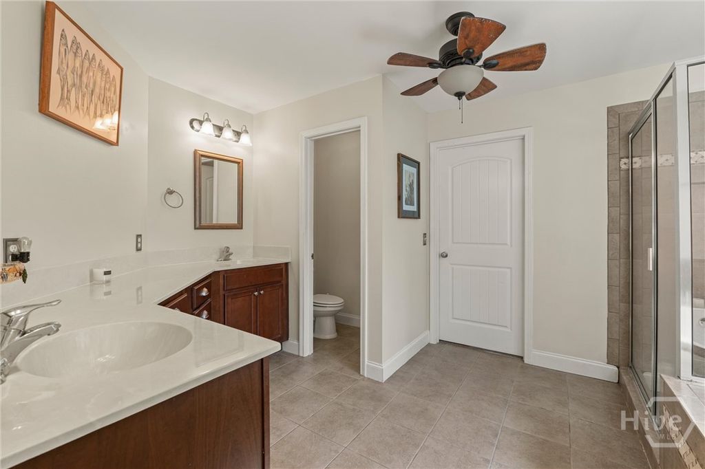 Image 25 of property listing at 166 Sunbury Drive, Richmond Hill, GA 31324