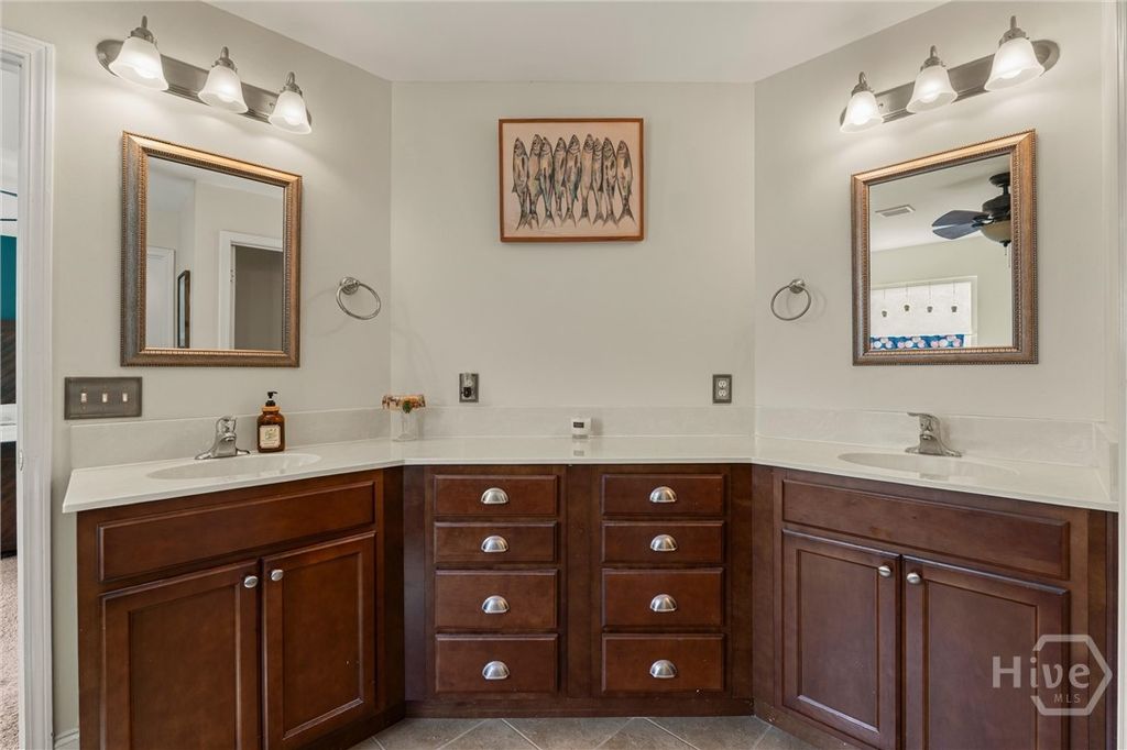 Image 26 of property listing at 166 Sunbury Drive, Richmond Hill, GA 31324