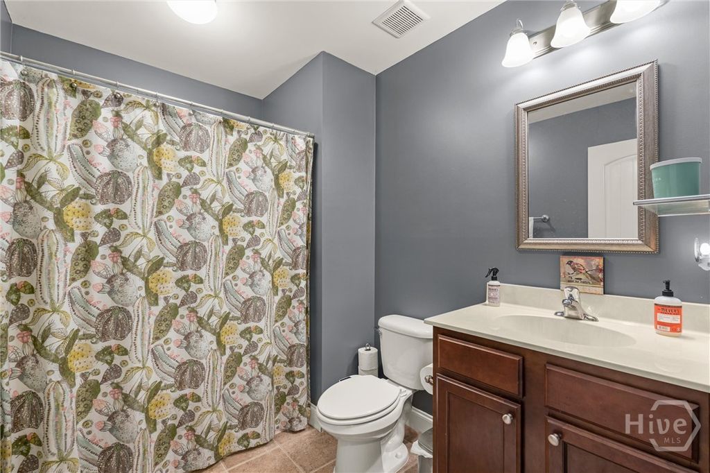 Image 30 of property listing at 166 Sunbury Drive, Richmond Hill, GA 31324