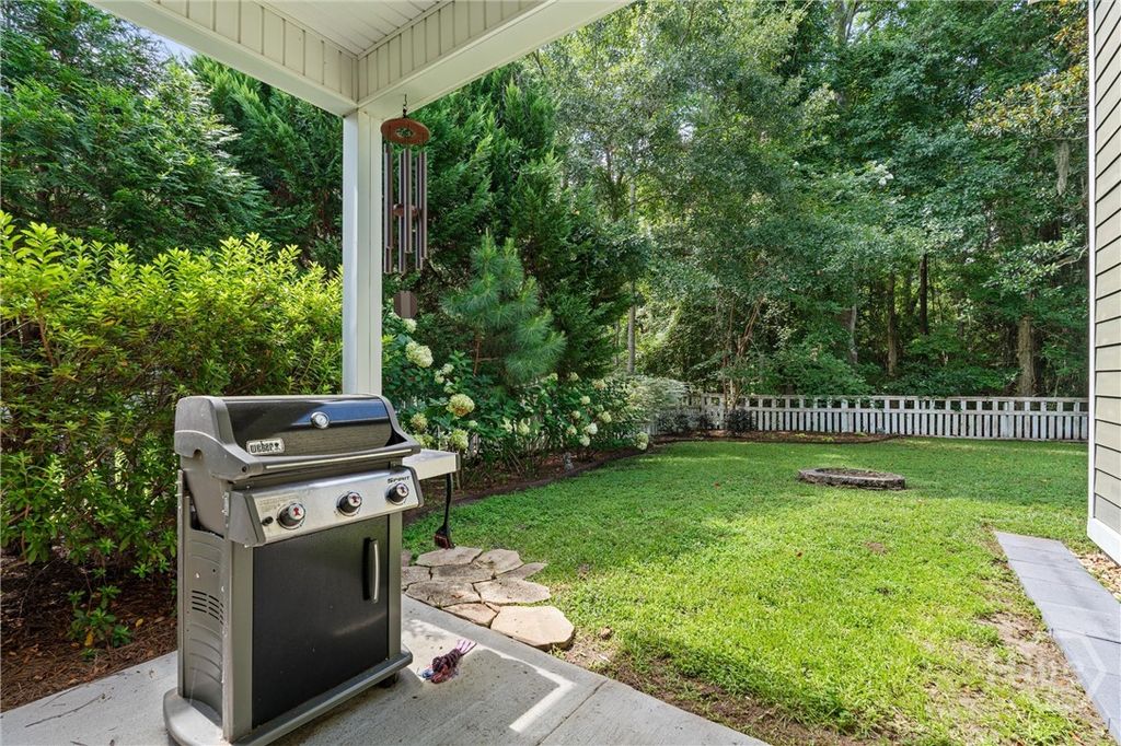 Image 35 of property listing at 166 Sunbury Drive, Richmond Hill, GA 31324