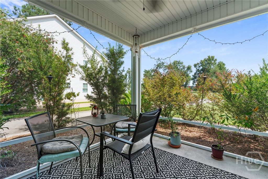 Image 4 of property listing at 166 Sunbury Drive, Richmond Hill, GA 31324