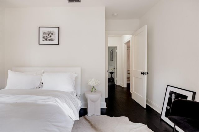 1404 Eva ST, Austin, TX 78704