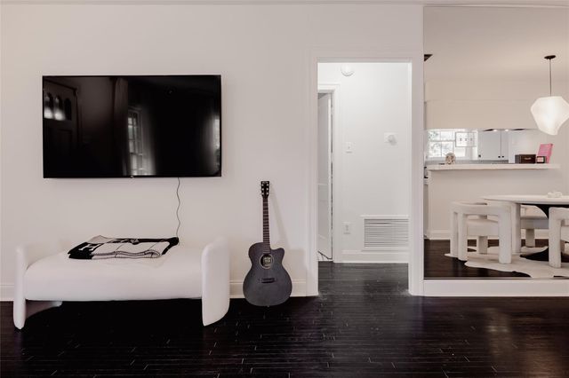 1404 Eva ST, Austin, TX 78704