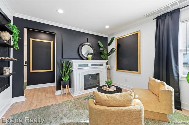 17128 Salem Street, Detroit, MI 48219