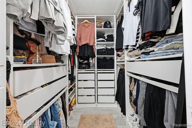 17128 Salem Street, Detroit, MI 48219