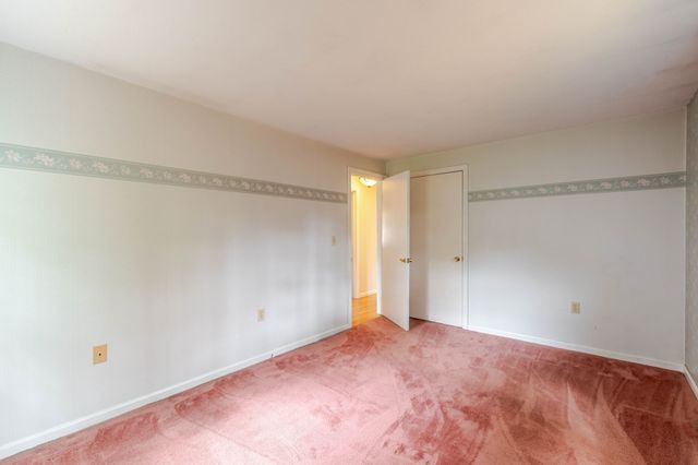 12 Amy Ave., Leominster, MA 01453