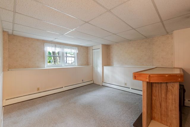 12 Amy Ave., Leominster, MA 01453