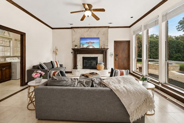 2700 Cottonwood Lane, Colleyville, TX 76034