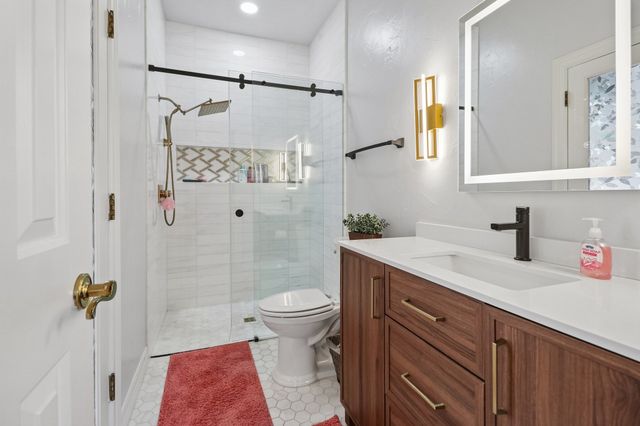 2700 Cottonwood Lane, Colleyville, TX 76034