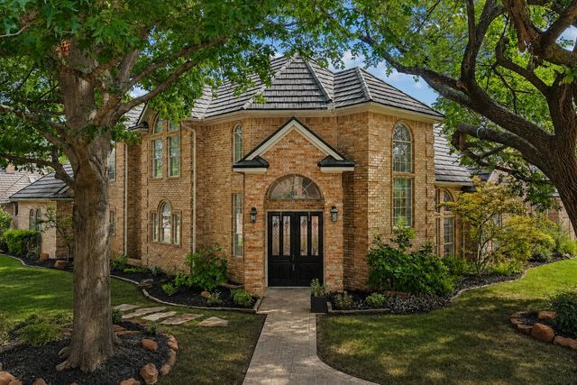 2700 Cottonwood Lane, Colleyville, TX 76034