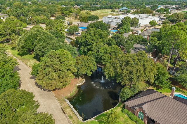 2700 Cottonwood Lane, Colleyville, TX 76034