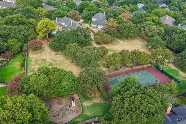 2700 Cottonwood Lane, Colleyville, TX 76034