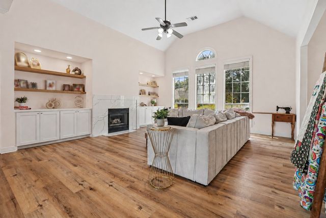 2700 Cottonwood Lane, Colleyville, TX 76034