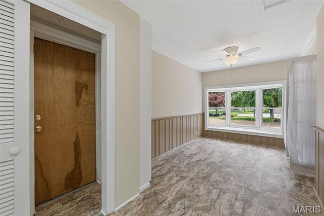 216 Turf Court, Webster Groves, MO 63119
