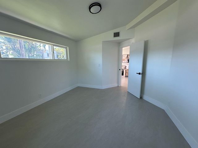 2490 Andros Lane, Fort Lauderdale, FL 33312