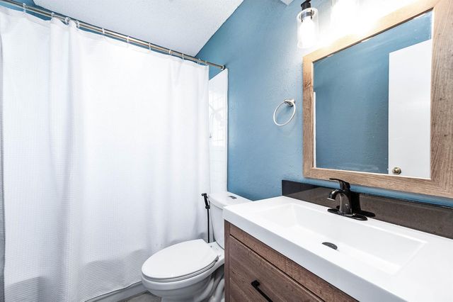 15923 Dunmoor Drive, Houston, TX 77059