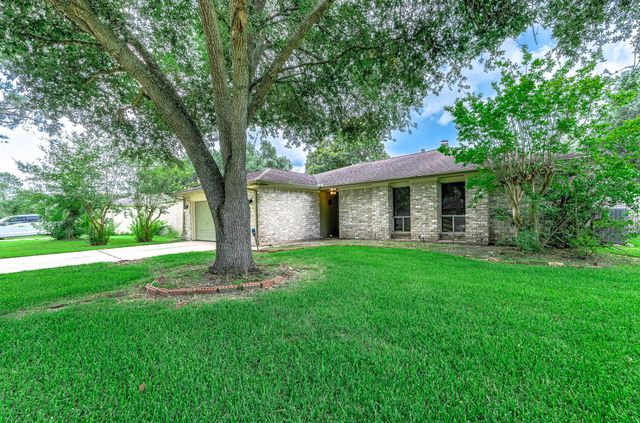 15923 Dunmoor Drive, Houston, TX 77059