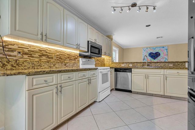 6168 La Vida Terrace, Boca Raton, FL 33433