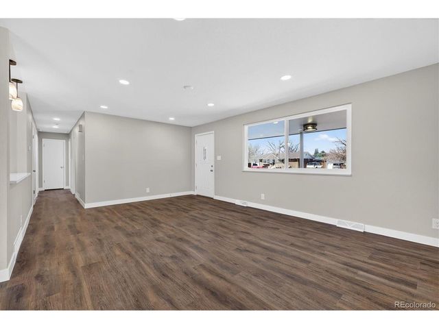 734 S 8th Ave, Brighton, CO 80601