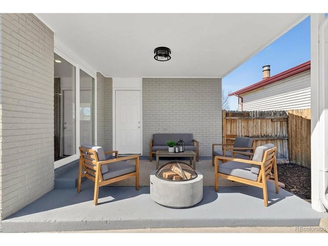 734 S 8th Ave, Brighton, CO 80601