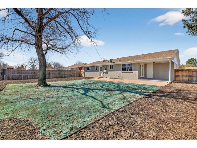 734 S 8th Ave, Brighton, CO 80601