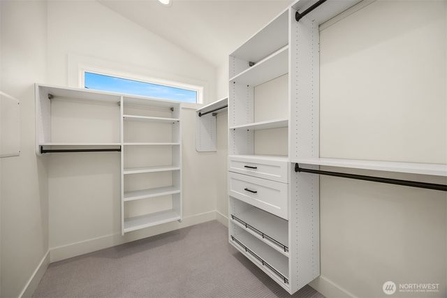 104 NE 44th Street, Seattle, WA 98105
