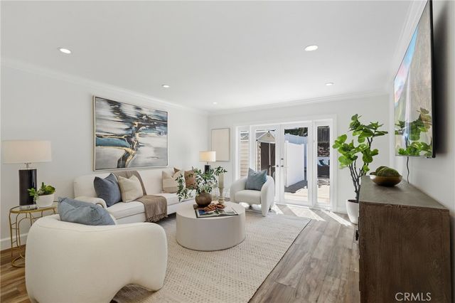 22382 Pepper Lane, Lake Forest, CA 92630