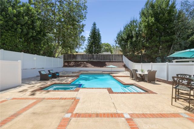 22382 Pepper Lane, Lake Forest, CA 92630