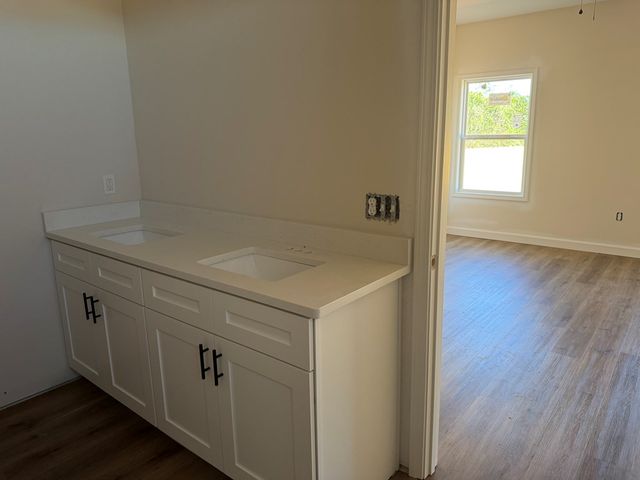 328 Thornbird Loop, Enterprise, AL 36330