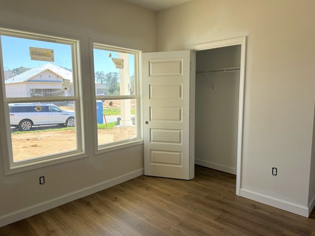 328 Thornbird Loop, Enterprise, AL 36330