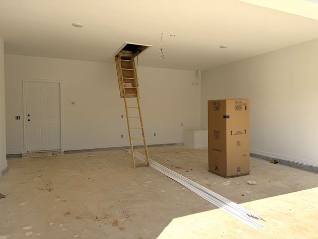 328 Thornbird Loop, Enterprise, AL 36330