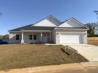 328 Thornbird Loop, Enterprise, AL 36330