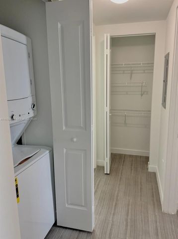 1776 Polk St 1605, Hollywood, FL 33020