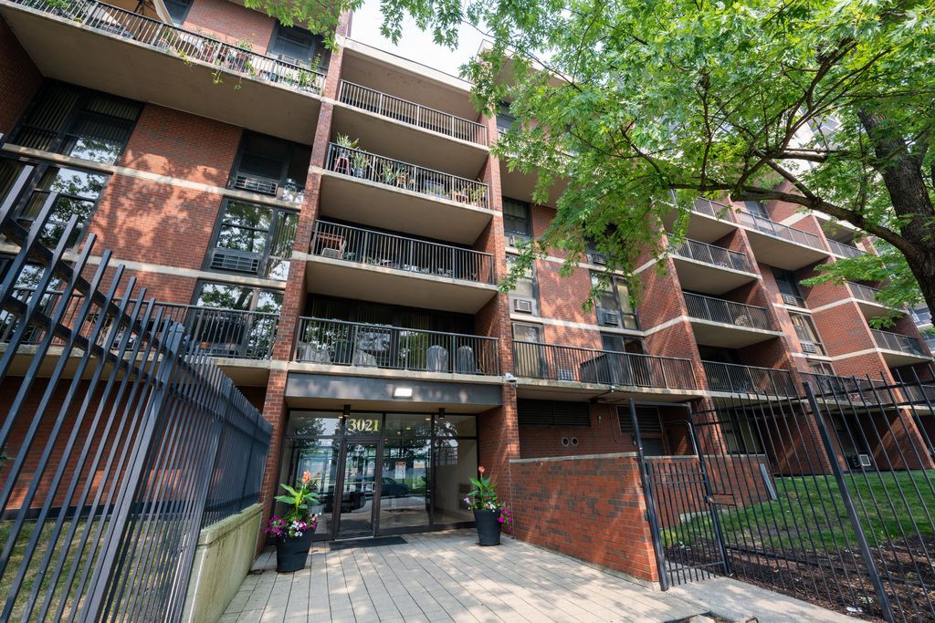 3021 S MICHIGAN Avenue 305, Chicago, IL 60616