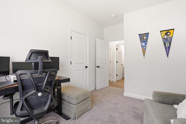54 LARIMAR LN, Inwood, WV 25428