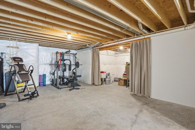 54 LARIMAR LN, Inwood, WV 25428