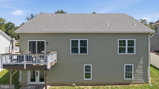 54 LARIMAR LN, Inwood, WV 25428