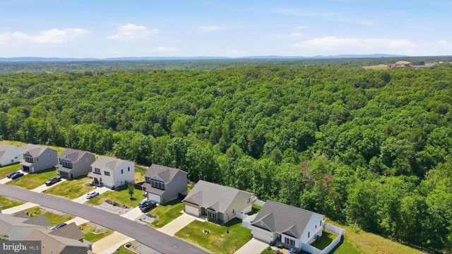 54 LARIMAR LN, Inwood, WV 25428