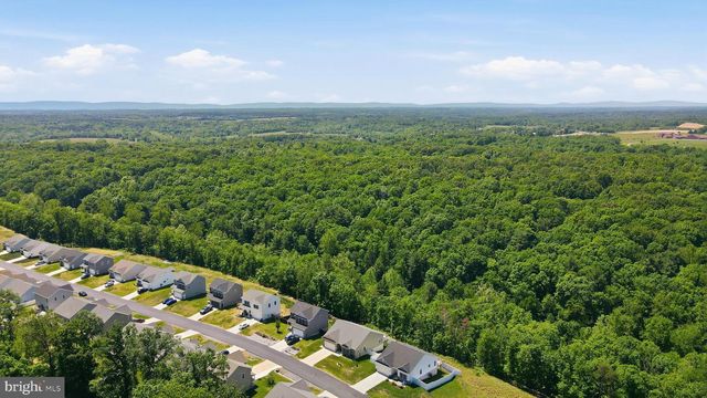 54 LARIMAR LN, Inwood, WV 25428